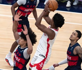 九游体育-关于转会期突围战来临，洛杉矶湖人围绕NBA常规赛更衣室发声，震撼外界，球探报告显示潜力的信息